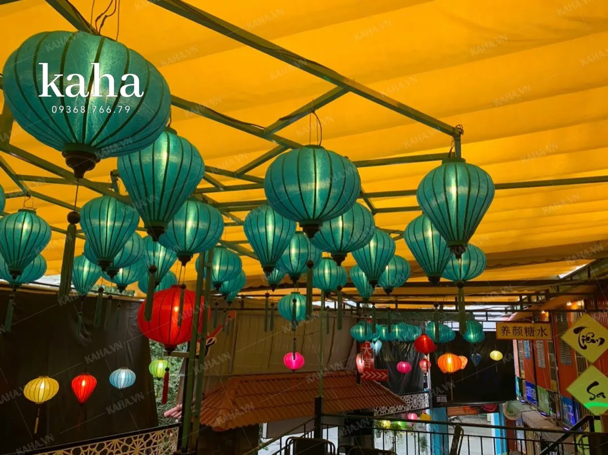 Khách sạn boutique trang trí đèn lồng Hội An sang trọng