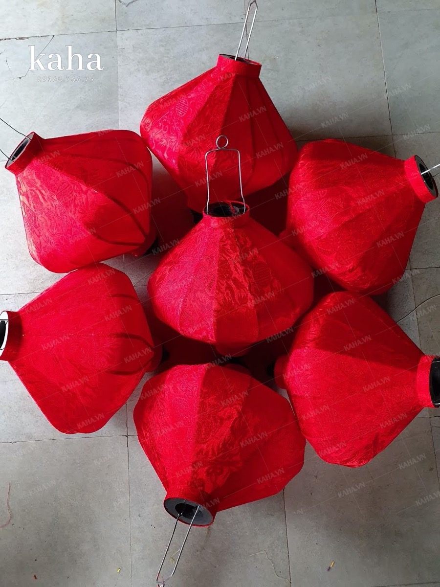 Đèn Lồng Trang Trí Phòng Khách: Hướng Dẫn Chọn Và Bảng Giá 2025