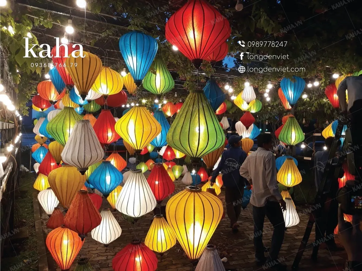 Đèn Trang Trí Cổ Điển: Phong Cách Vintage Không Bao Giờ Lỗi Thời - hình 1