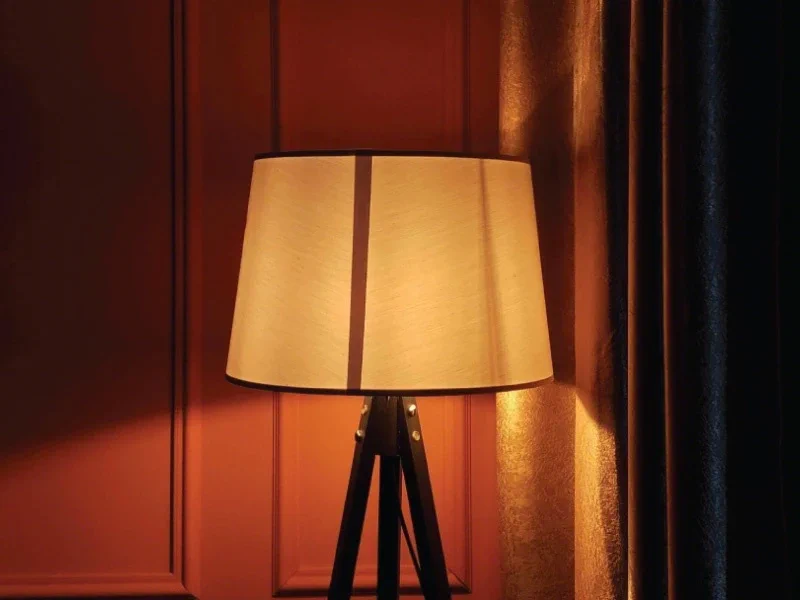 Bộ Đèn Cưới Lụa Trắng & Vàng