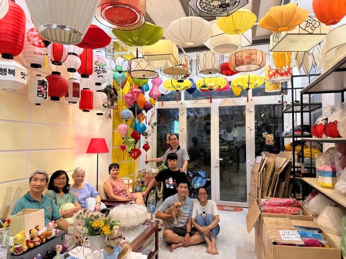 Wholesale buyer Vietnamese lanterns export