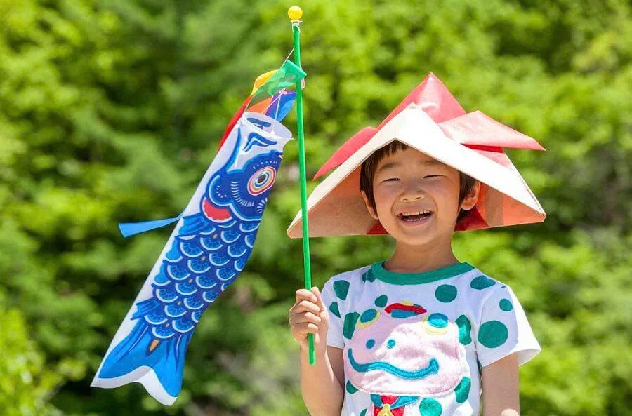 Cờ cá chép Nhật Bản Koinobori trang trí lễ hội ngoài trời — LongDenViet