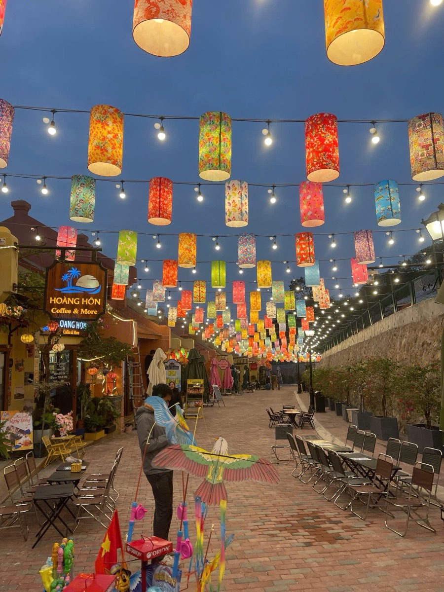 Đèn Quán Trà Sữa