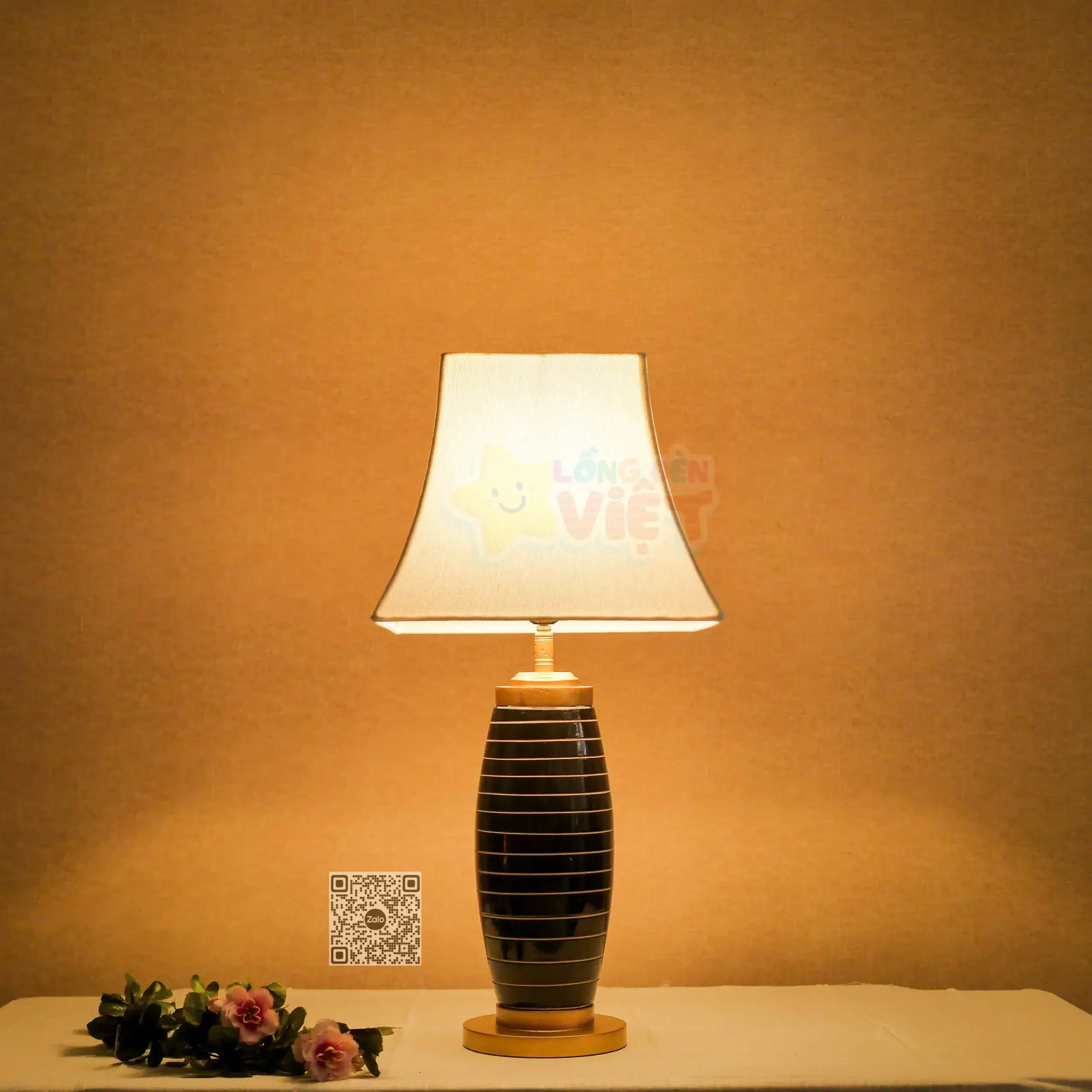 Đèn bàn trang trí 81913 Đèn bàn trang trí 81913 — đèn bàn trang trí Việt Nam | LongDenViet