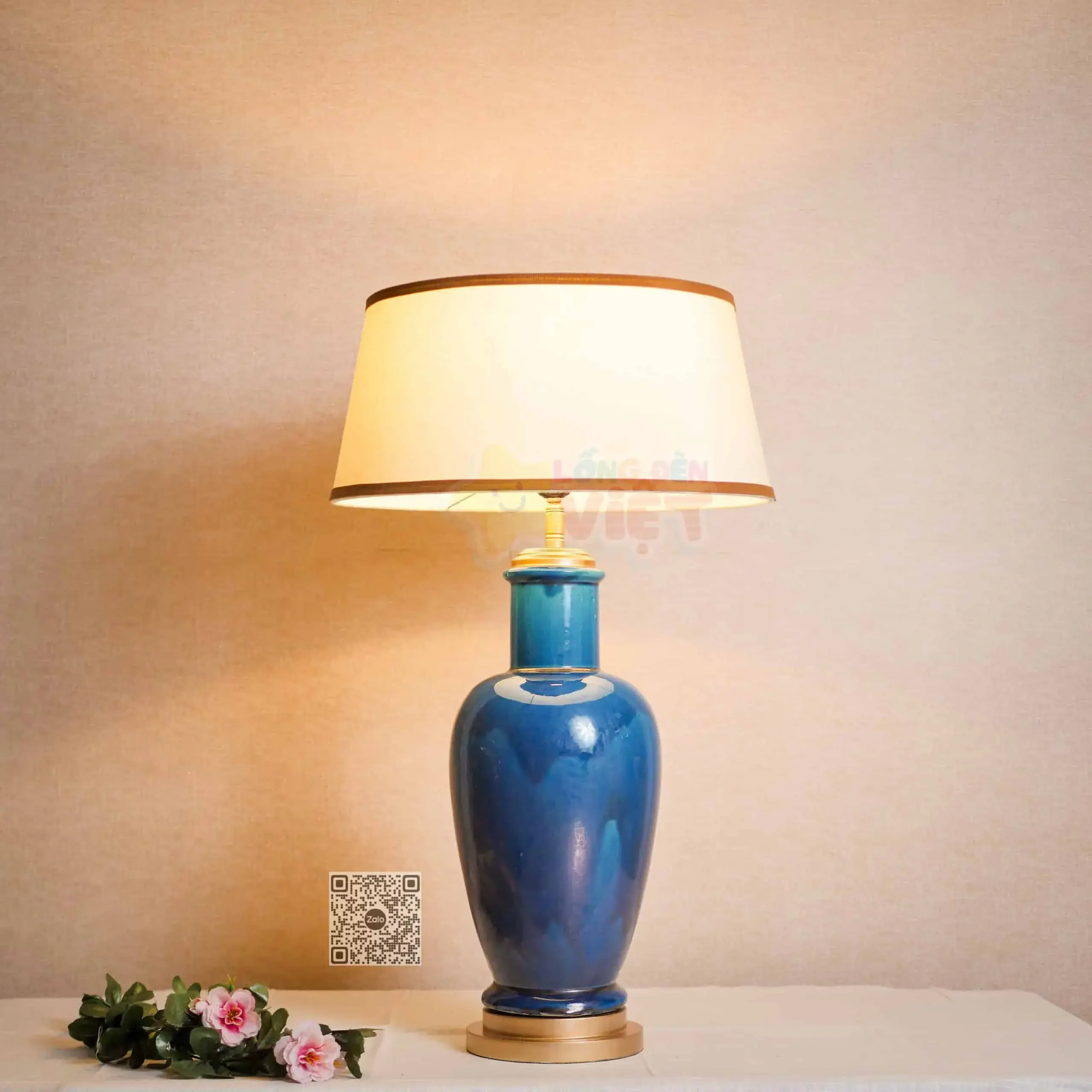 Đèn bàn trang trí 81916 Đèn bàn trang trí 81916 — đèn bàn trang trí Việt Nam | LongDenViet