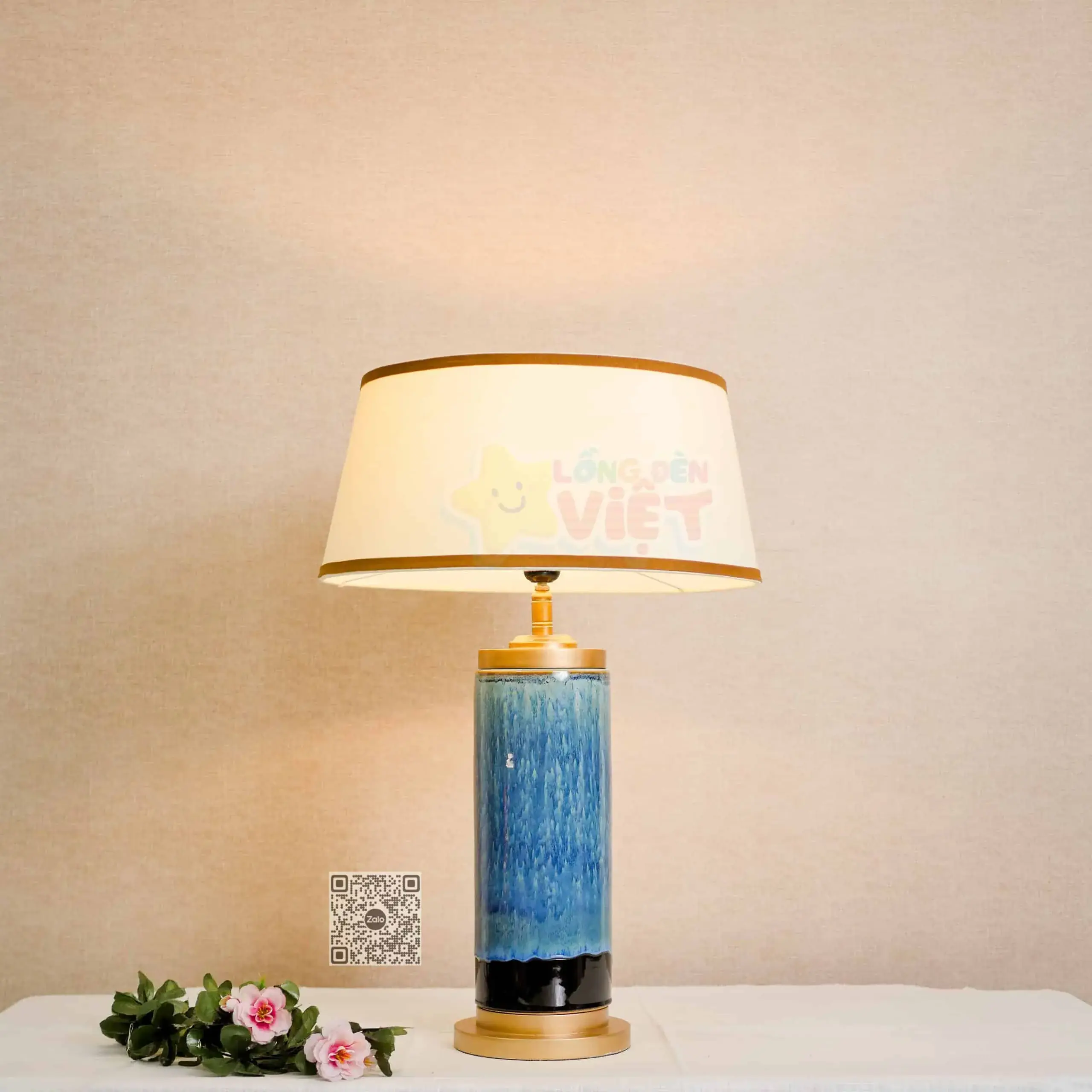 Đèn bàn trang trí 81917 Đèn bàn trang trí 81917 — đèn bàn trang trí Việt Nam | LongDenViet