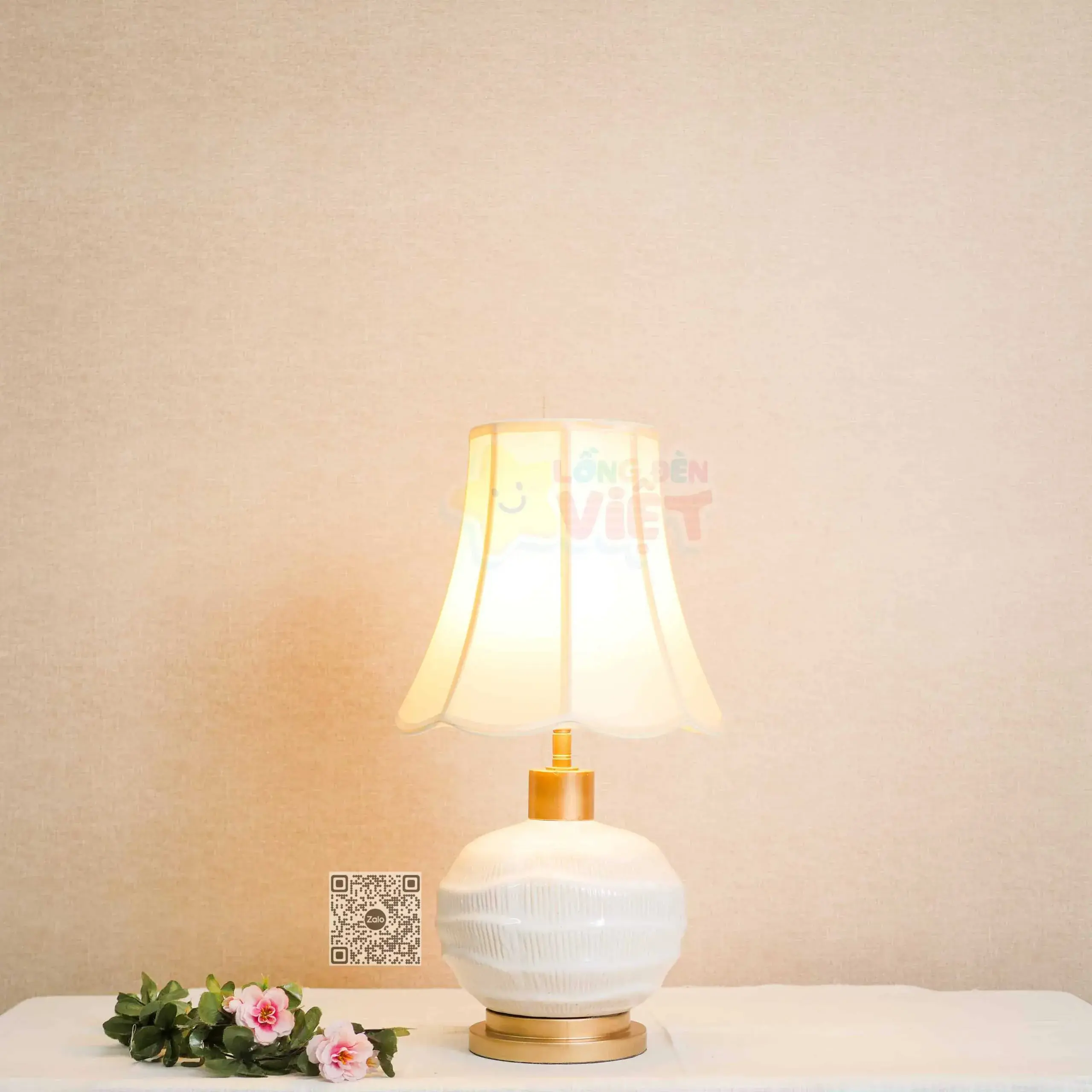 Đèn bàn trang trí 81919 Đèn bàn trang trí 81919 — đèn bàn trang trí Việt Nam | LongDenViet