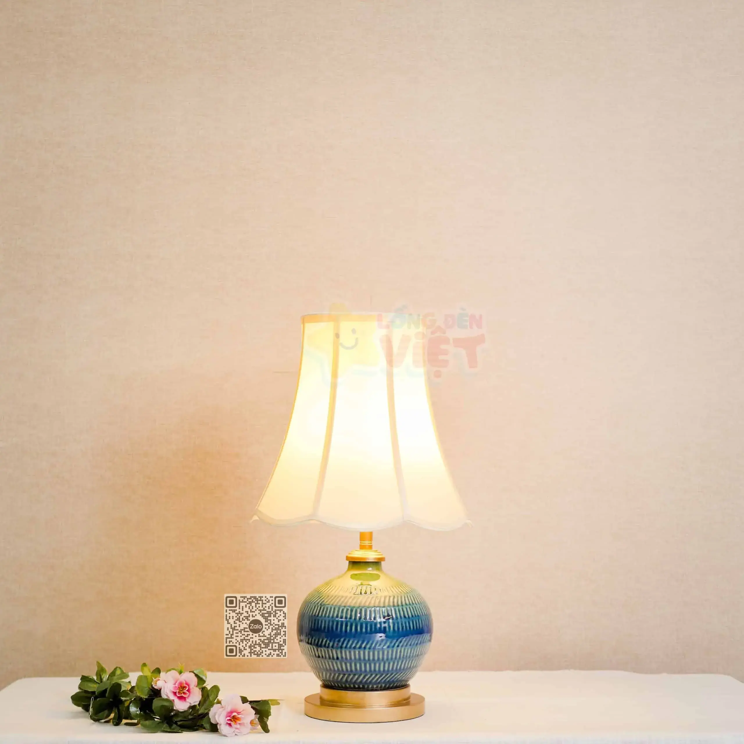 Đèn bàn trang trí 81920 Đèn bàn trang trí 81920 — đèn bàn trang trí Việt Nam | LongDenViet