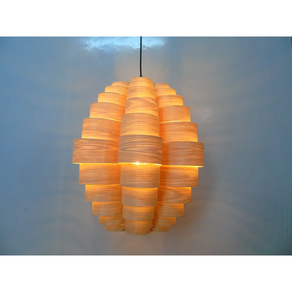 Đèn Thả Gỗ Veneer Cuộn Tròn Bầu Dục Đèn Thả Gỗ Veneer Cuộn Tròn Bầu Dục — đèn thả trần Việt Nam | LongDenViet