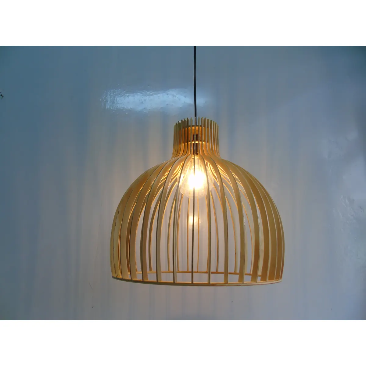 Đèn Thả Gỗ Bán Cầu Cổ Cồn Sọc Dọc Đèn Thả Gỗ Bán Cầu Cổ Cồn Sọc Dọc — đèn thả trần Việt Nam | LongDenViet