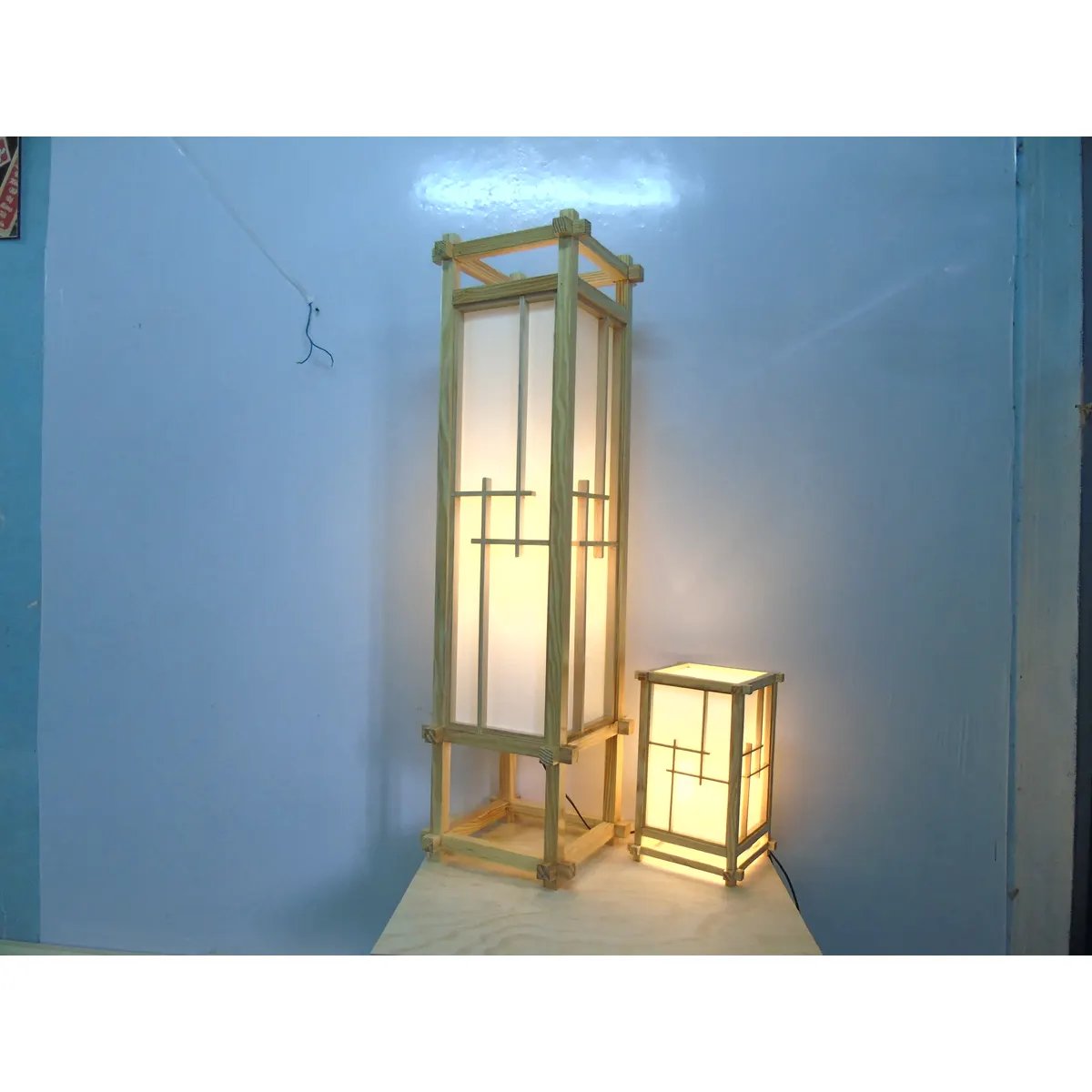 Đèn Cây Gỗ Khung Vuông Shoji Phong Cách Nhật Đèn Cây Gỗ Khung Vuông Shoji Phong Cách Nhật — đèn lồng gỗ Việt Nam | LongDenViet