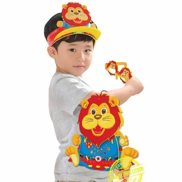 Lồng đèn sư tử siêu nhân Lồng đèn sư tử siêu nhân — đèn lồng thủ công Việt Nam | LongDenViet