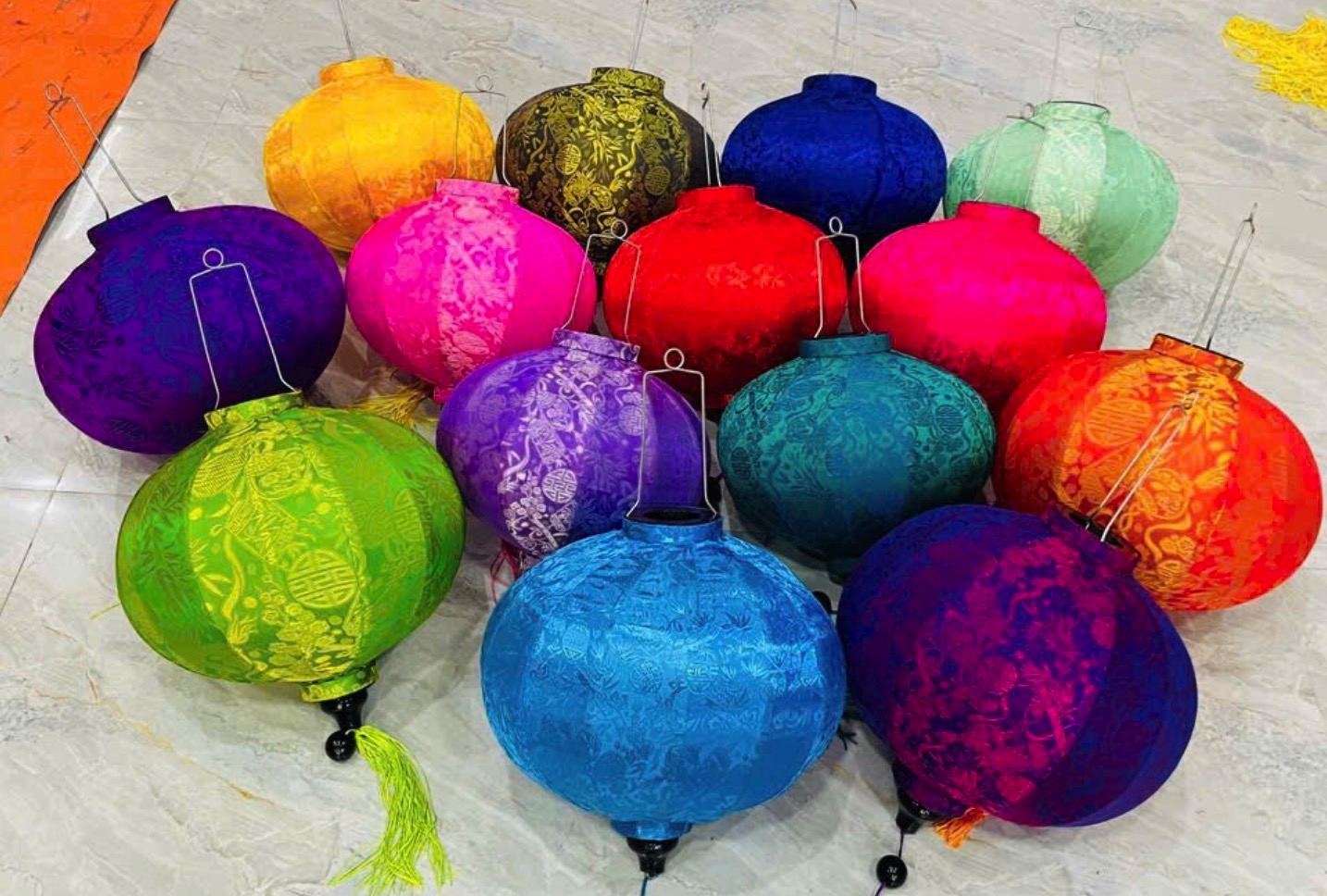 44 Đèn Lồng Trang Trí - Longdenviet®